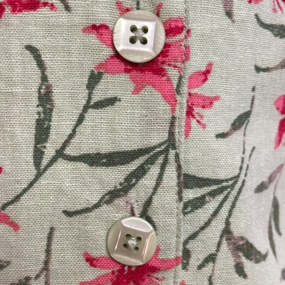 Christopher & Banks Button Down Green Short Sleeve Shirt - Picture 10 of 10